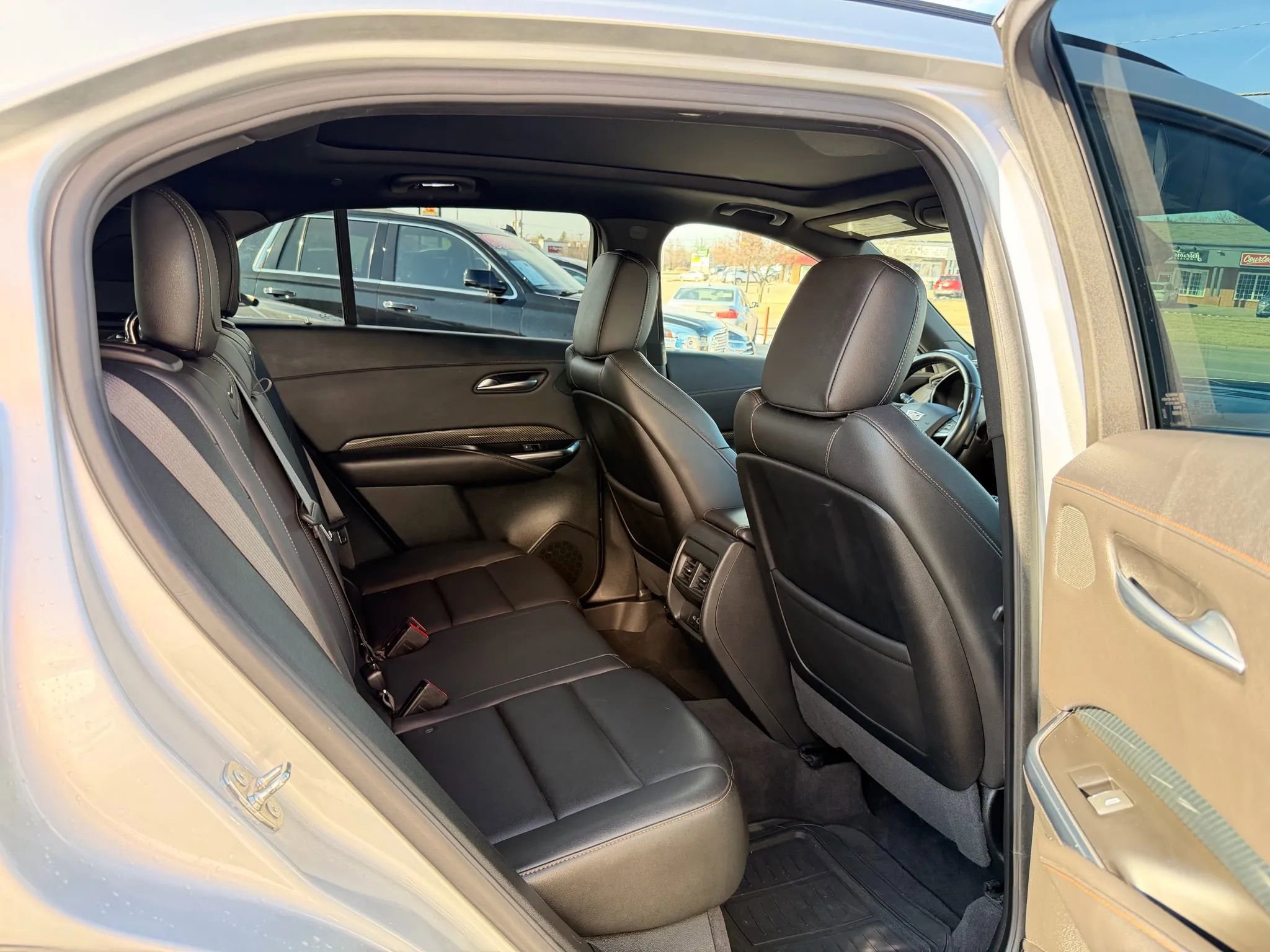 Used 2020 Cadillac XT4 Sport w/ Driver Awareness Package image 28