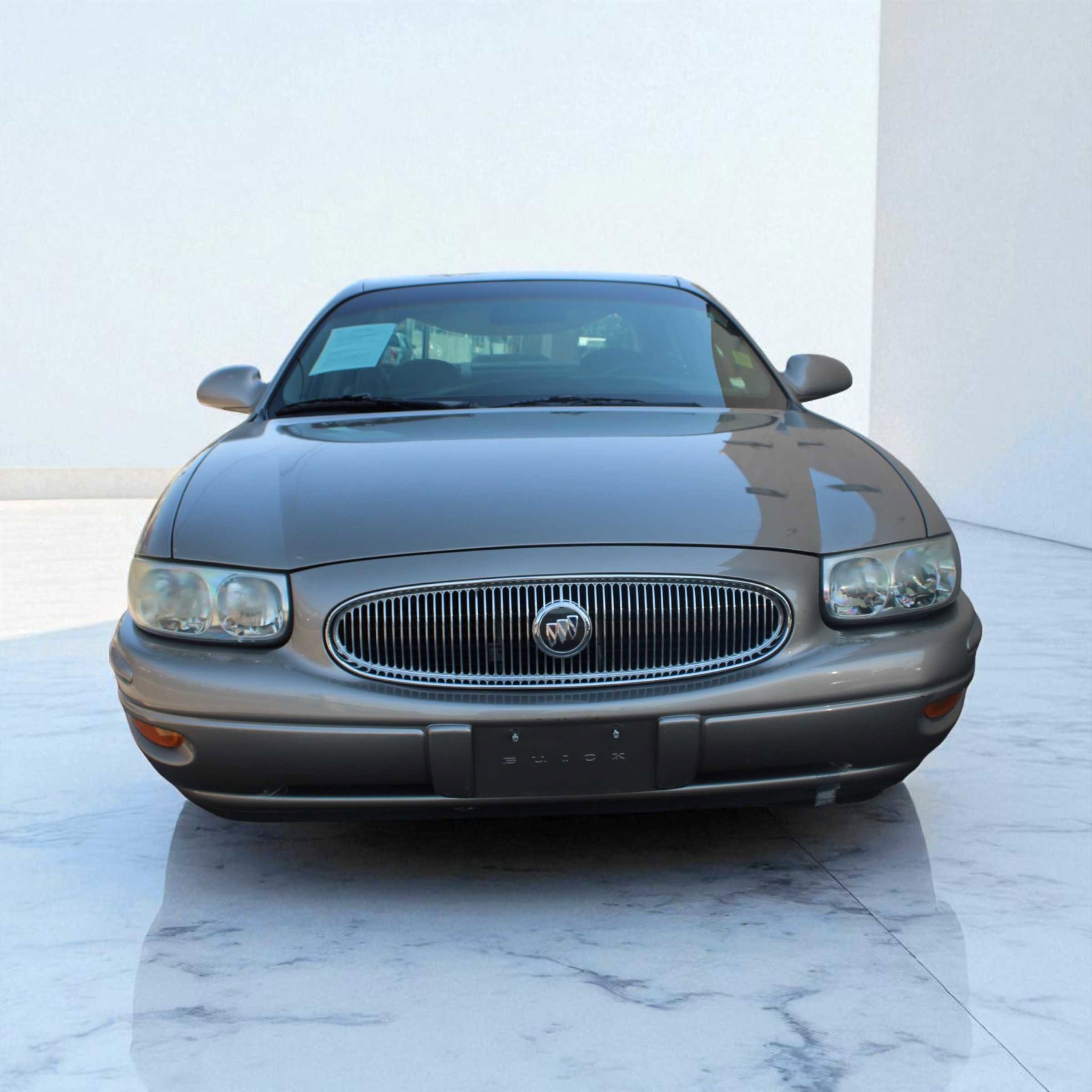 Used 2002 Buick Le Sabre Custom FWD image 1