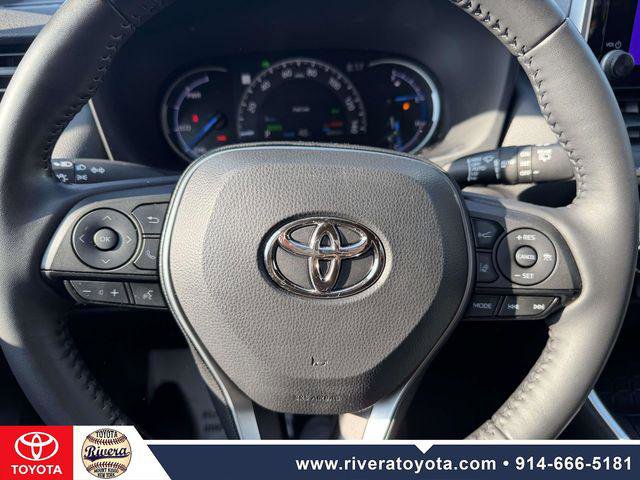 Certified 2023 Toyota RAV4 SE w/ Convenience Package AWD/4WD image 19