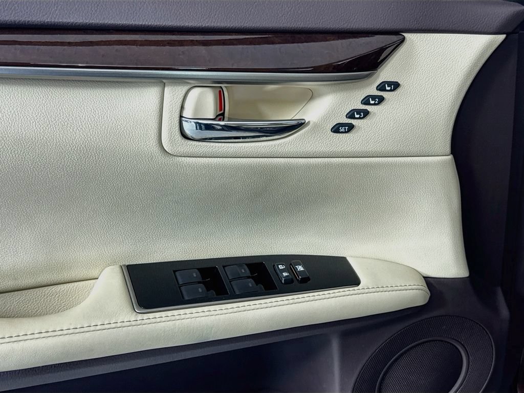 Used 2017 Lexus ES 350 FWD image 20