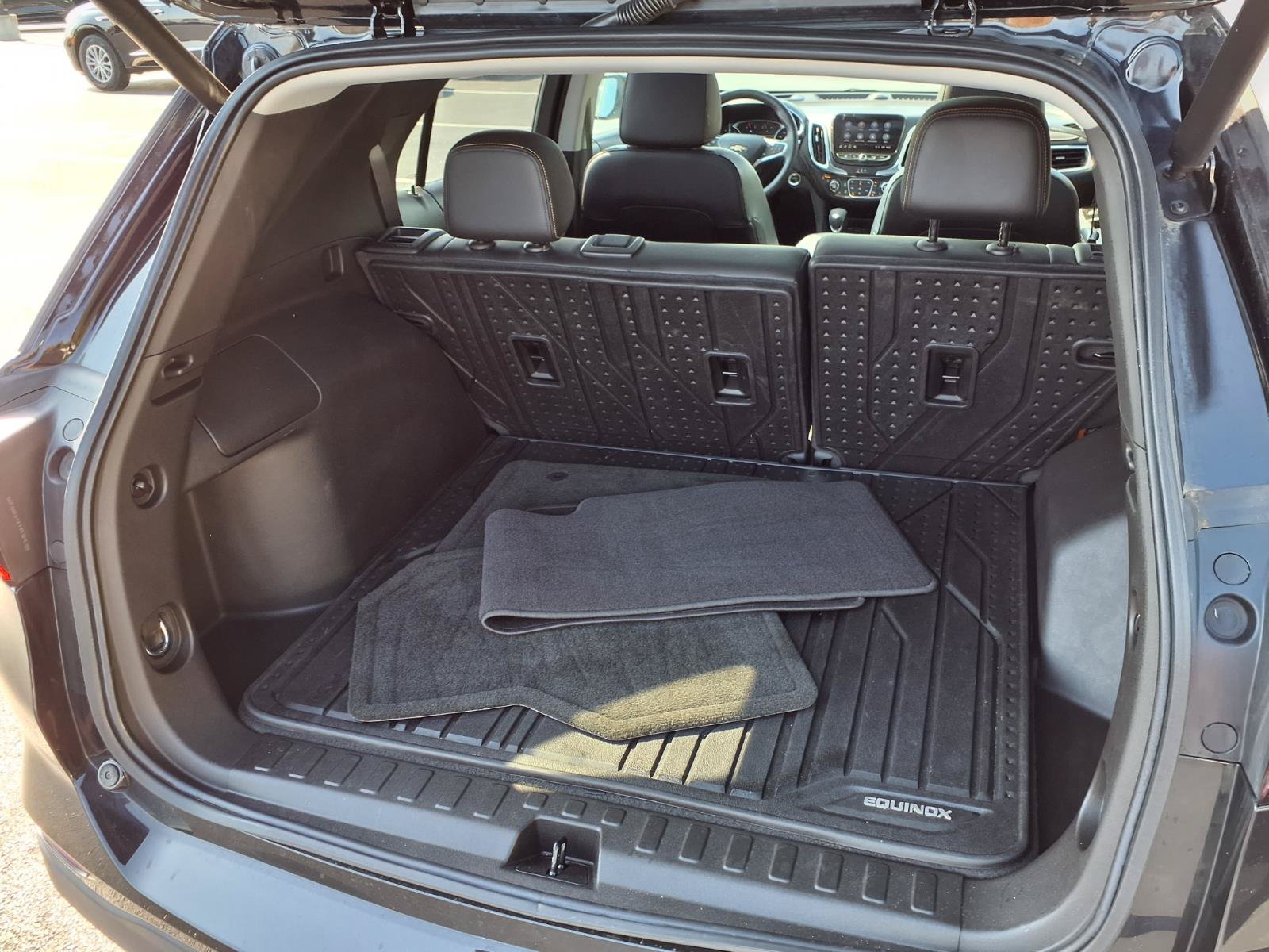 Used 2022 Chevrolet Equinox Premier FWD image 29