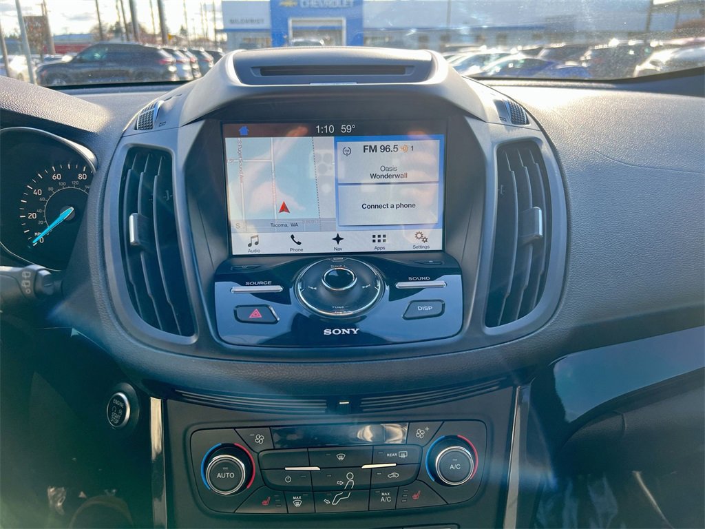 Used 2017 Ford Escape Titanium image 13