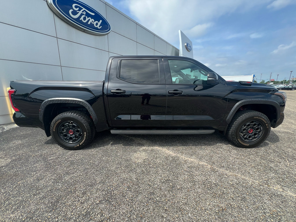 Used 2025 Toyota Tundra TRD Pro AWD/4WD image 10