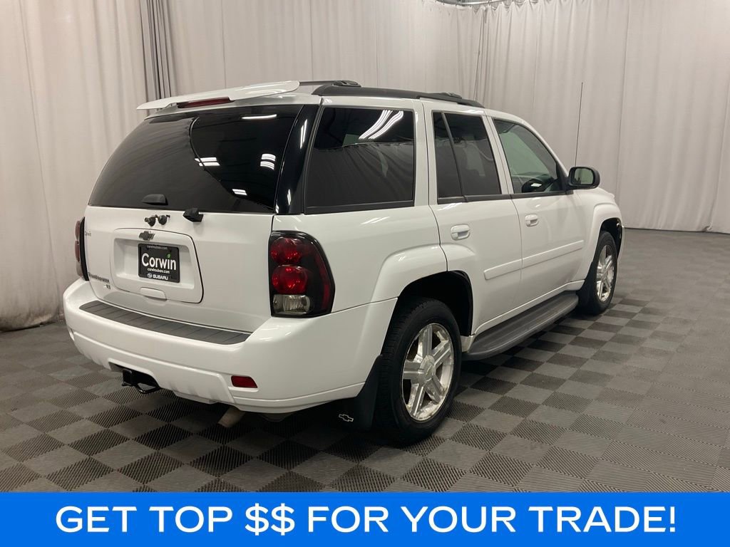 Used 2008 Chevrolet TrailBlazer LT AWD/4WD image 3