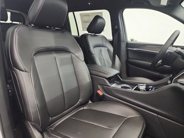 New 2025 Jeep Grand Cherokee L Limited w/ Trailer Tow Package image 34