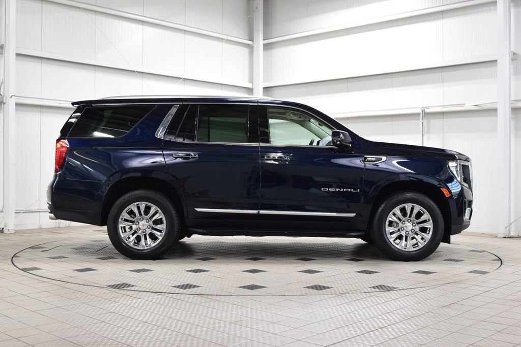 Used 2024 GMC Yukon Denali AWD/4WD image 9