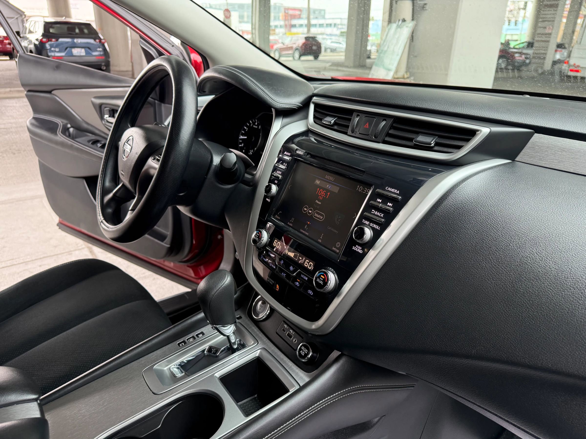 Used 2019 Nissan Murano S image 22