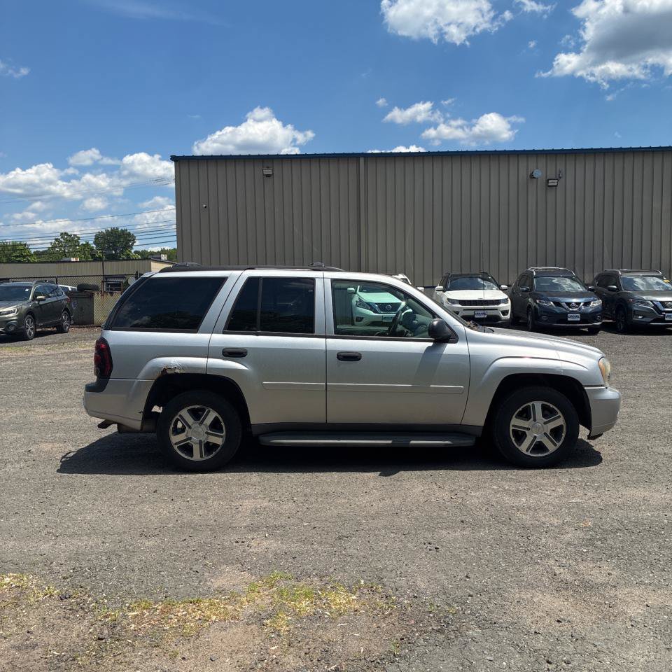 Used 2008 Chevrolet TrailBlazer 4WD image 11