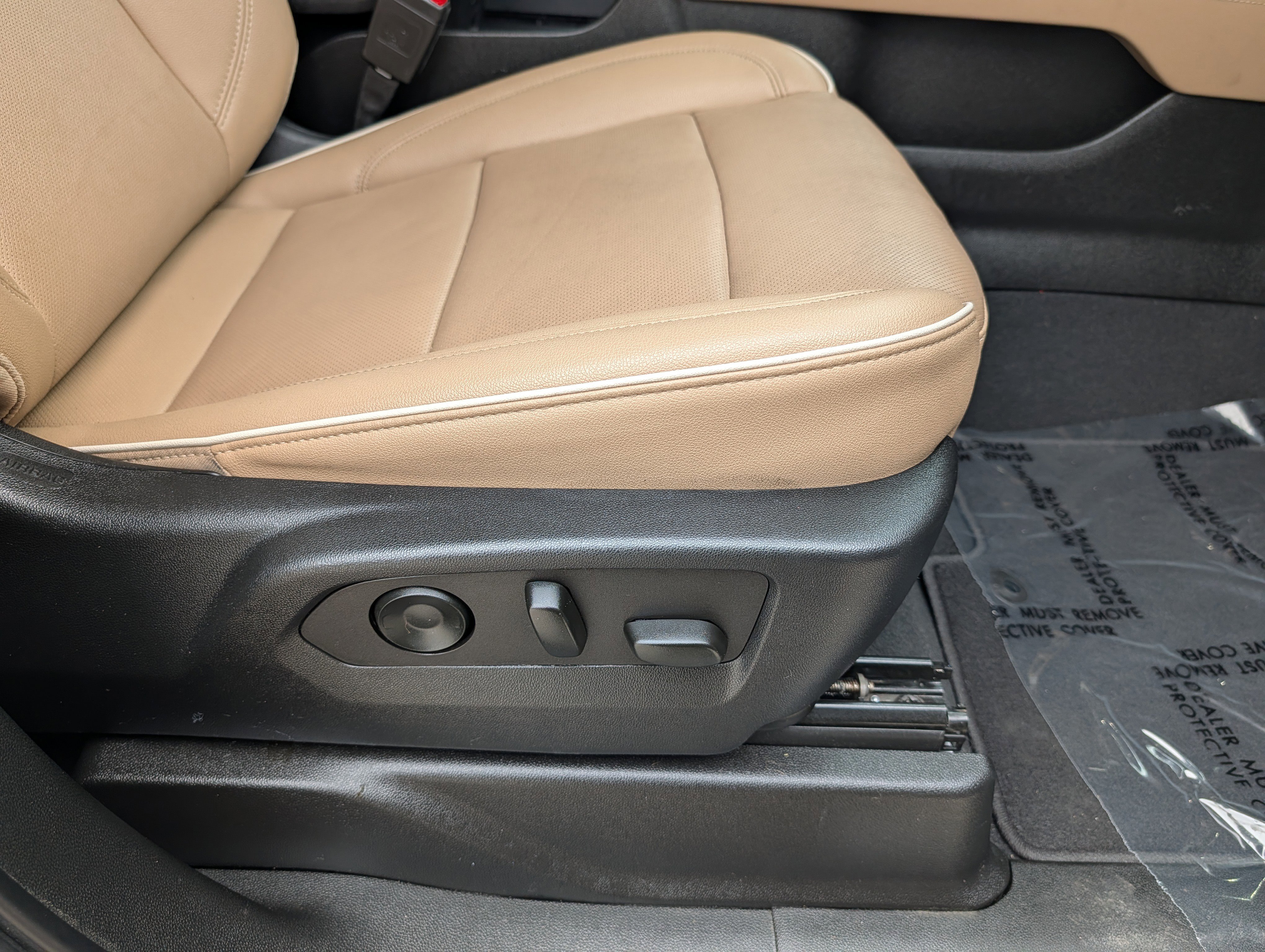 Used 2022 Chevrolet Suburban Premier w/ Max Trailering Package AWD/4WD image 39