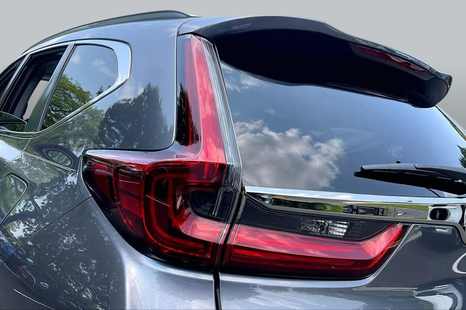 Used 2020 Honda CR-V Touring image 29