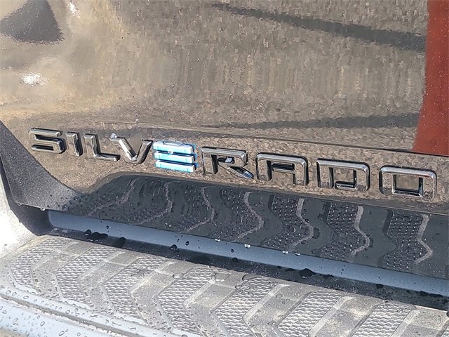 New 2026 Chevrolet Silverado EV LT image 9