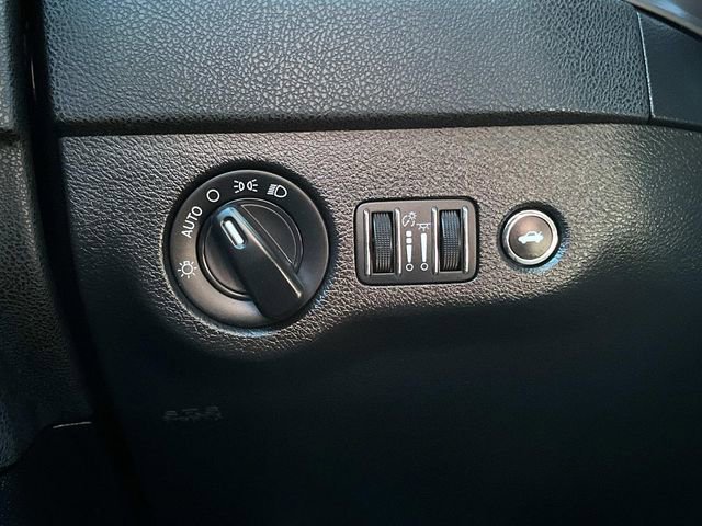 Used 2023 Dodge Charger SXT image 22