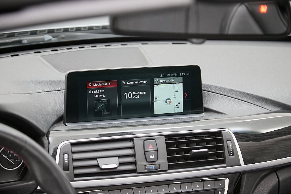 Used 2018 BMW 430i xDrive Convertible image 14