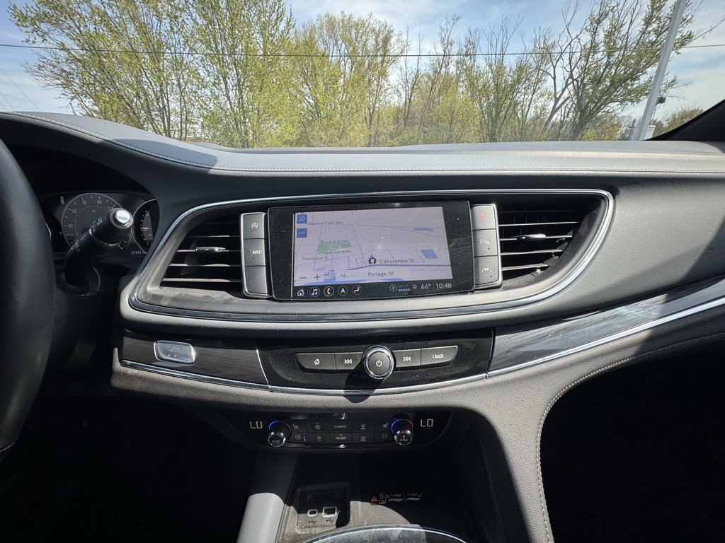 Used 2024 Buick Enclave Premium image 50
