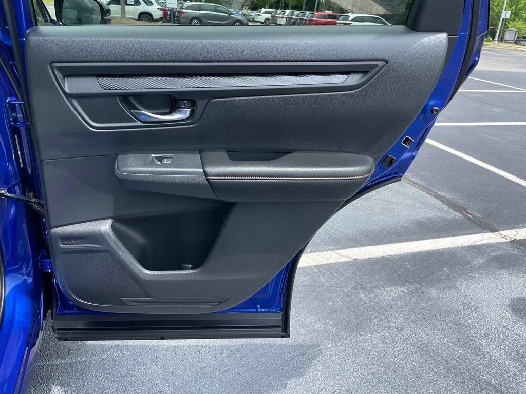 Certified 2025 Honda CR-V Sport image 33