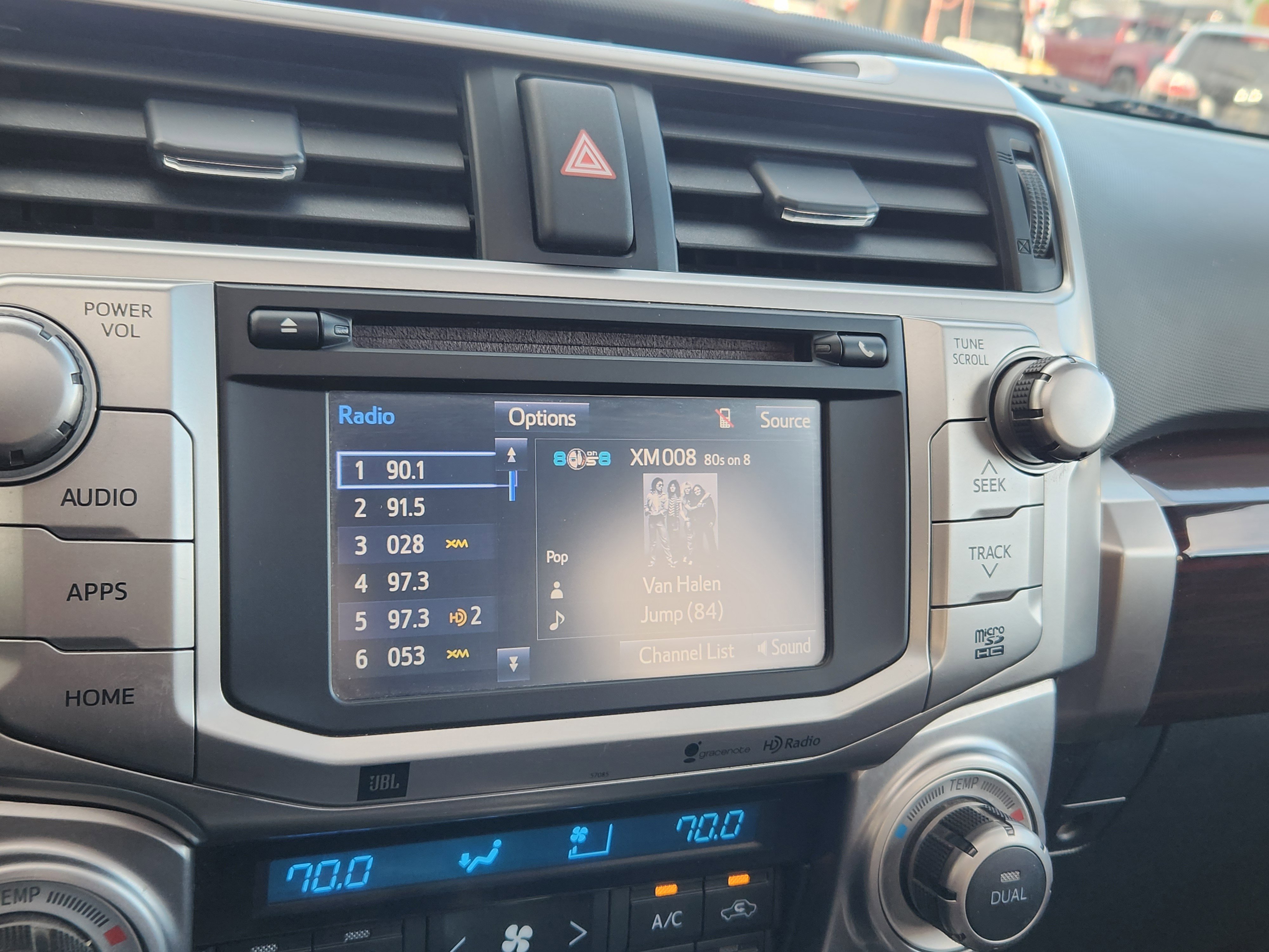 Used 2015 Toyota 4Runner Limited image 25