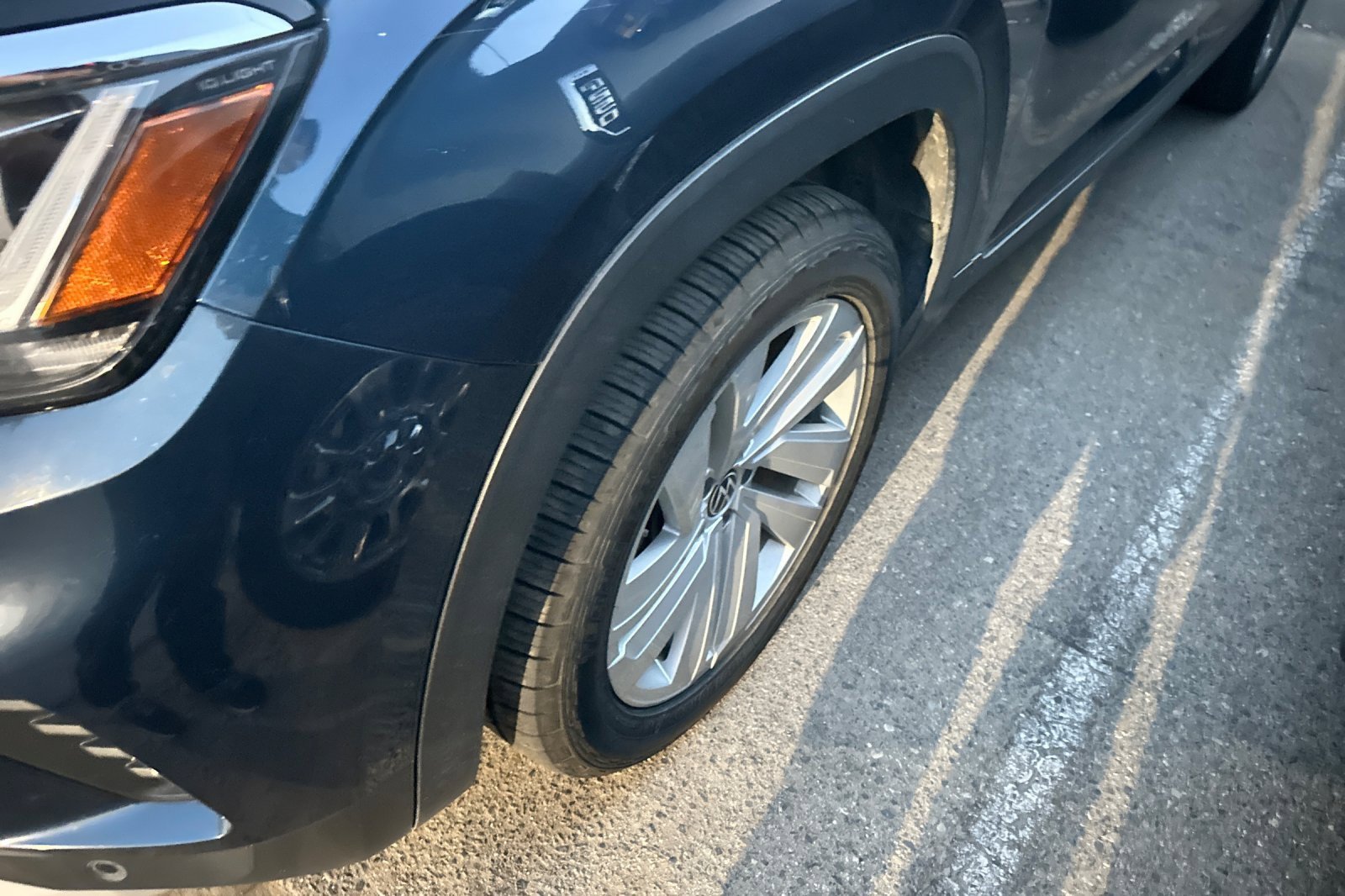 Used 2022 Volkswagen Atlas Cross Sport SE image 8