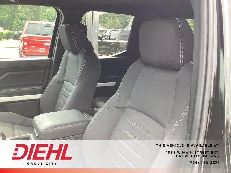 Used 2024 Toyota Tacoma TRD Sport AWD/4WD image 24