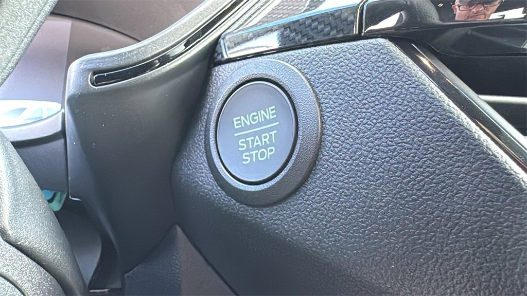 New 2024 Ford Escape ST-Line w/ Equipment Group 301A image 21