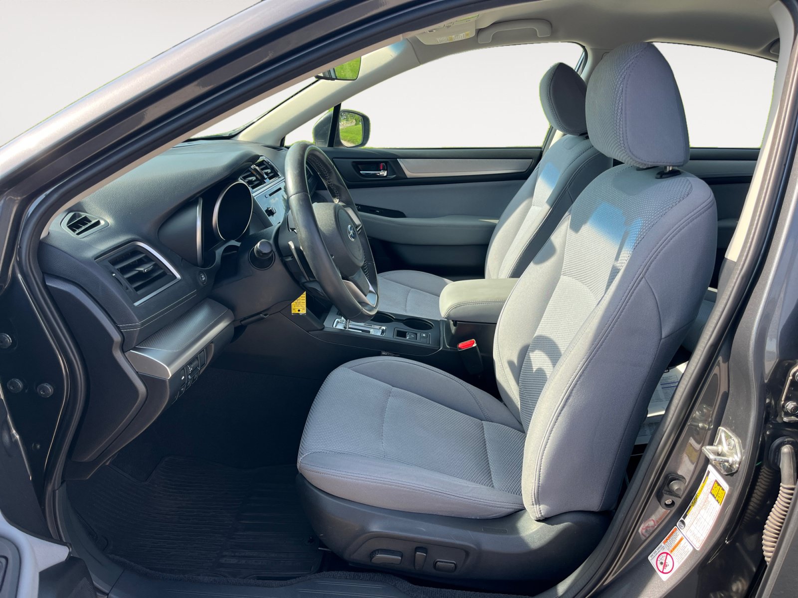 Used 2018 Subaru Legacy 2.5i Premium AWD/4WD image 9
