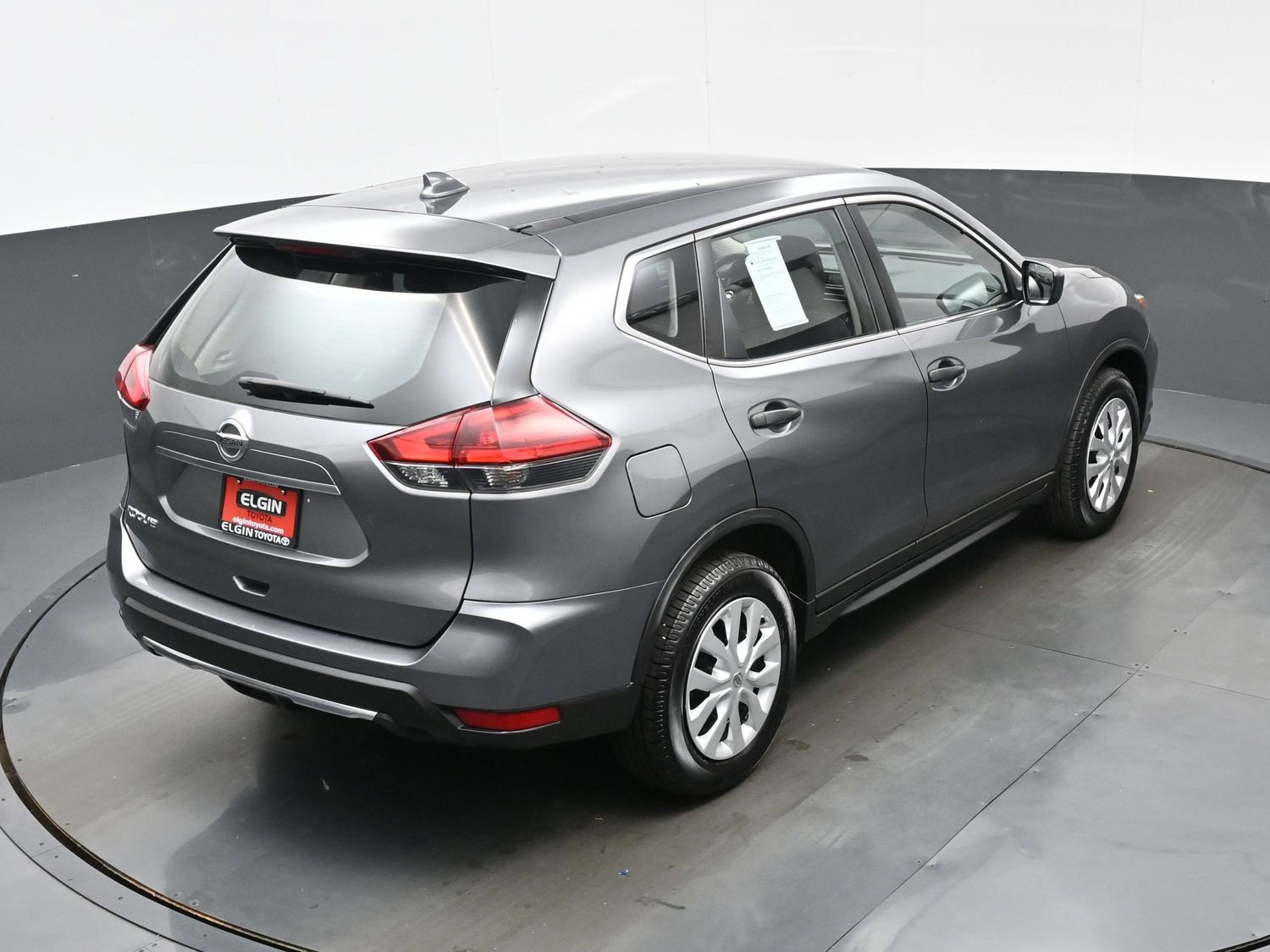Used 2020 Nissan Rogue S FWD image 37