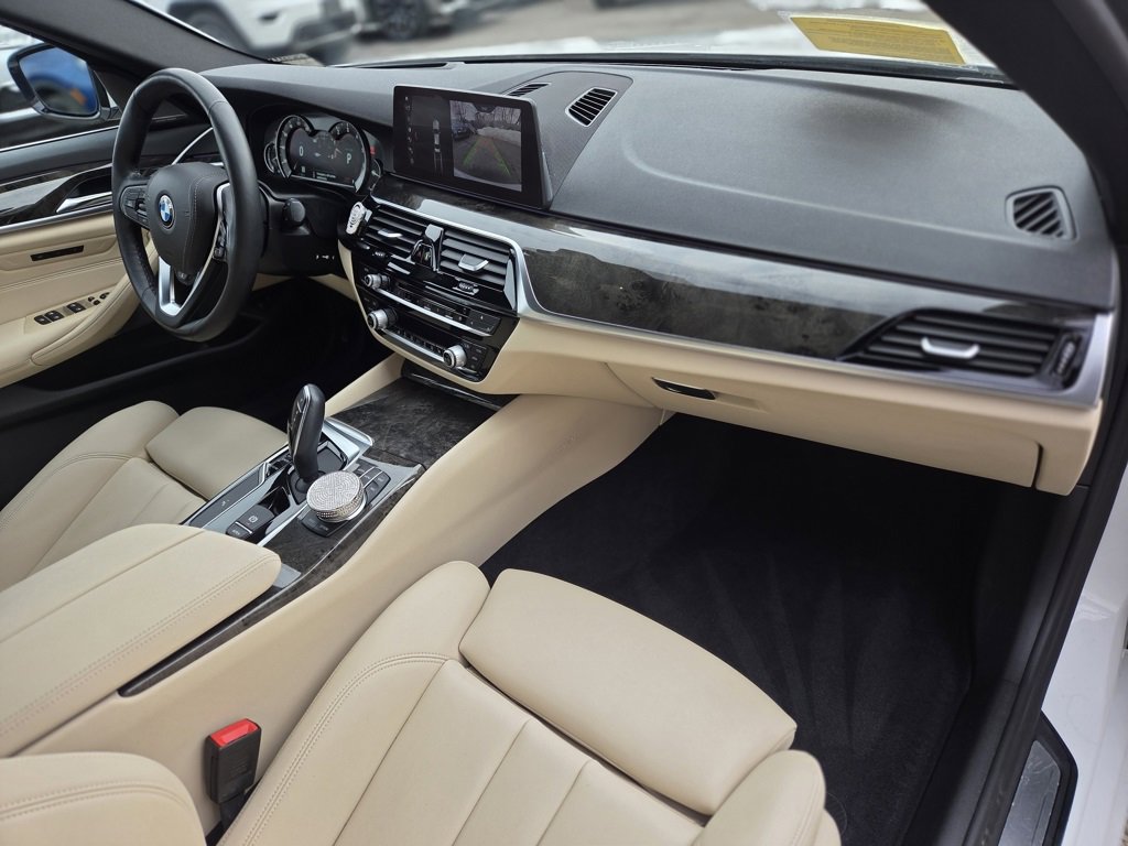 Used 2019 BMW 530i xDrive w/ Convenience Package image 24