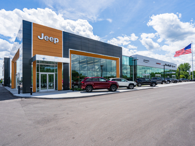 Used 2023 Jeep Wrangler Unlimited Rubicon w/ LED Lighting Group AWD/4WD image 35