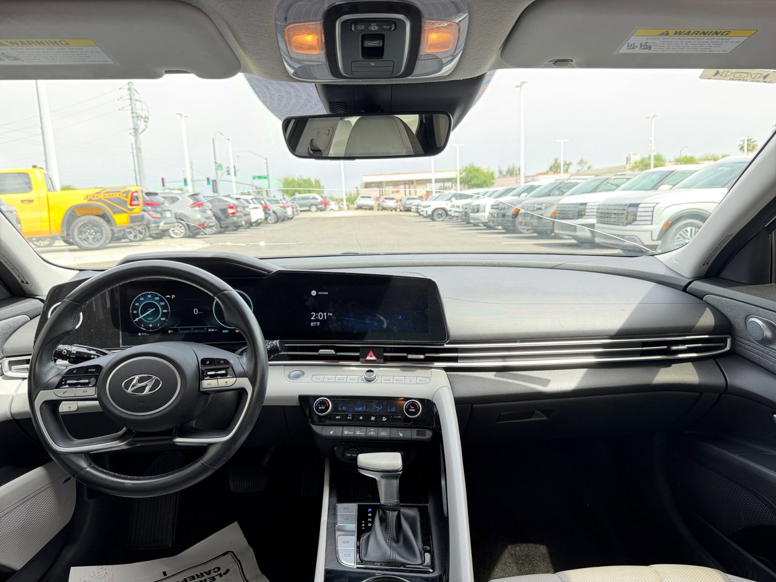 Used 2021 Hyundai Elantra Limited FWD image 20