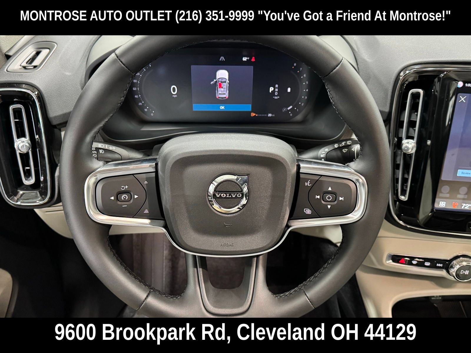 New 2026 Volvo XC40 B5 Plus w/ Protection Package Premier AWD/4WD image 18