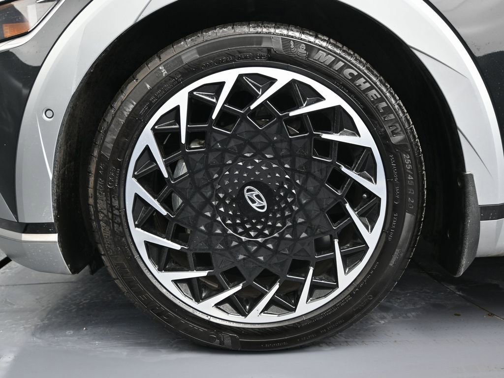 Used 2023 Hyundai Ioniq 5 Limited w/ Cargo Package image 7