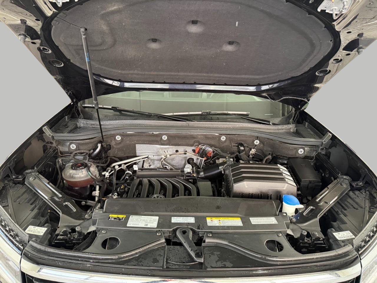 Used 2022 Volkswagen Atlas SE image 33