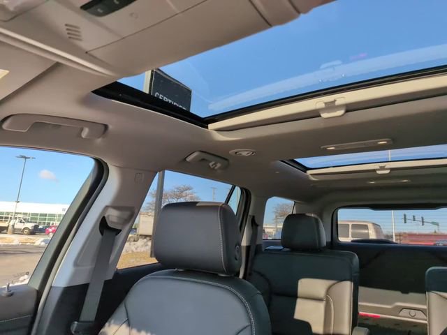 Certified 2023 GMC Acadia SLT w/ Preferred Package image 25