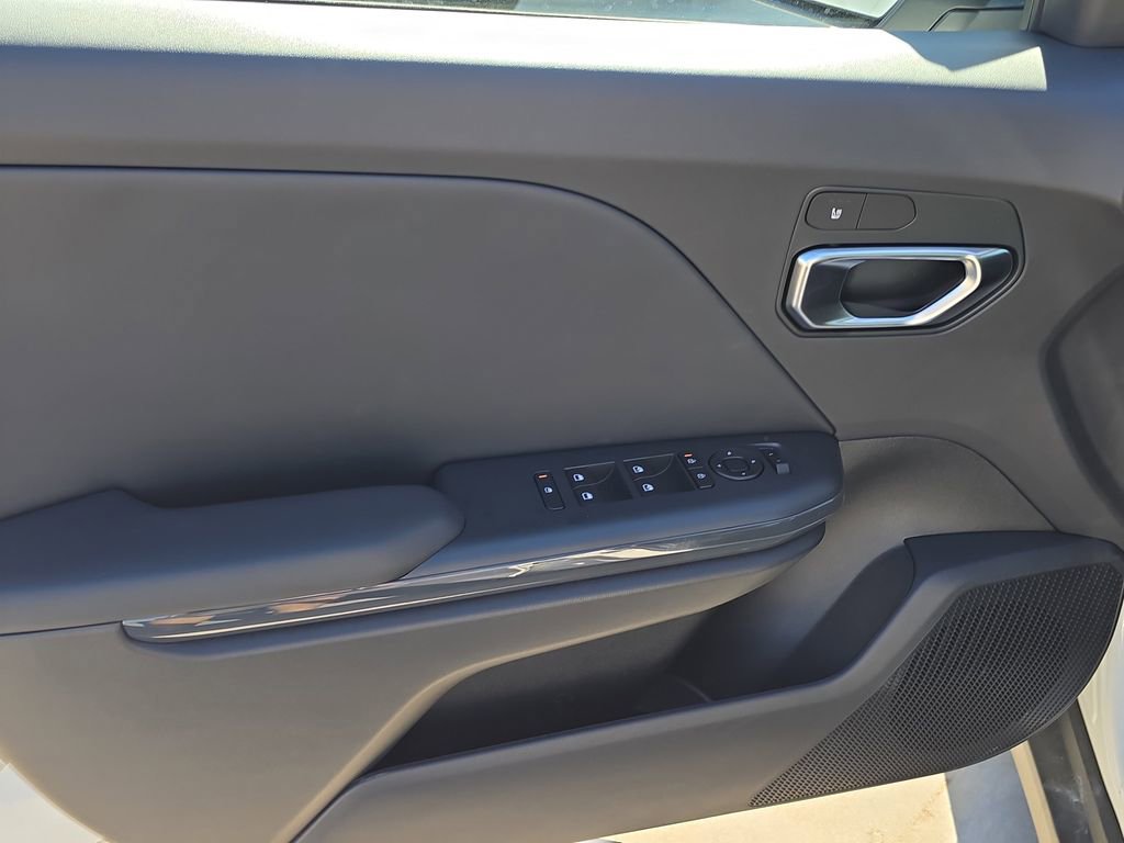 New 2026 Kia K4 EX FWD image 17