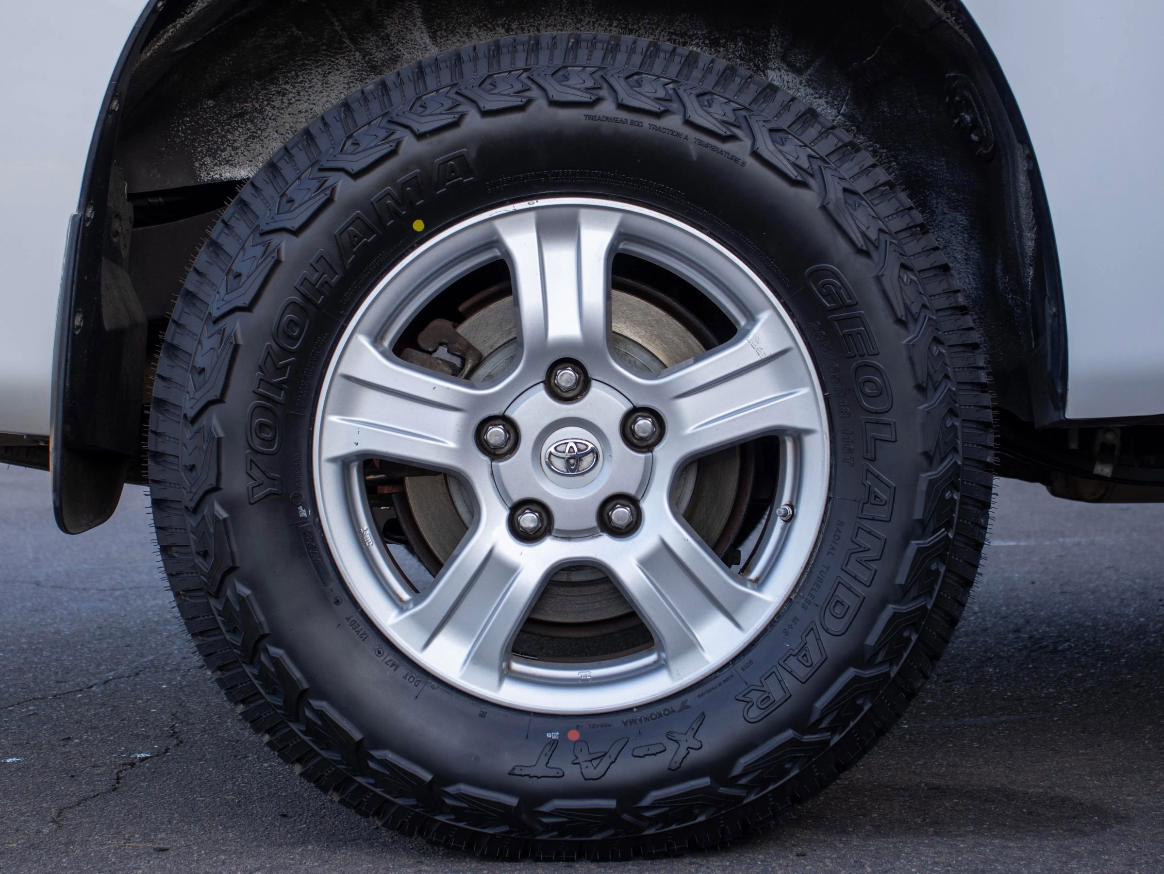 Used 2014 Toyota Sequoia SR5 RWD image 28