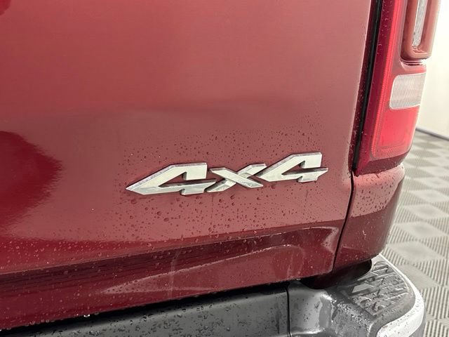 Used 2019 RAM 1500 Laramie AWD/4WD image 15