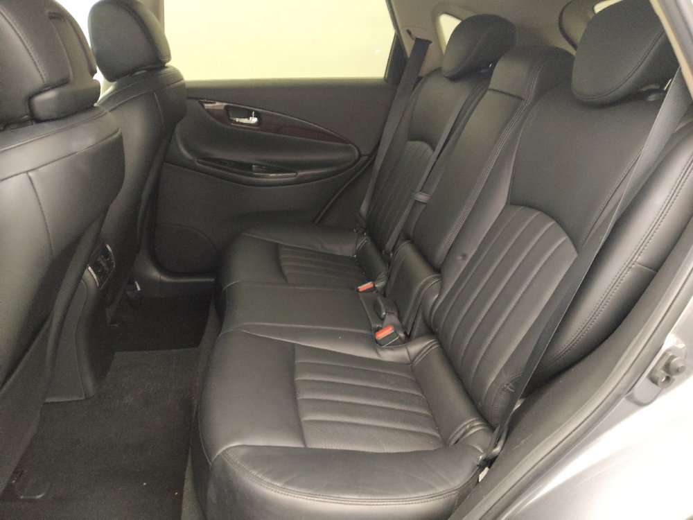 Used 2017 INFINITI QX50 2WD w/ Technology Package image 18