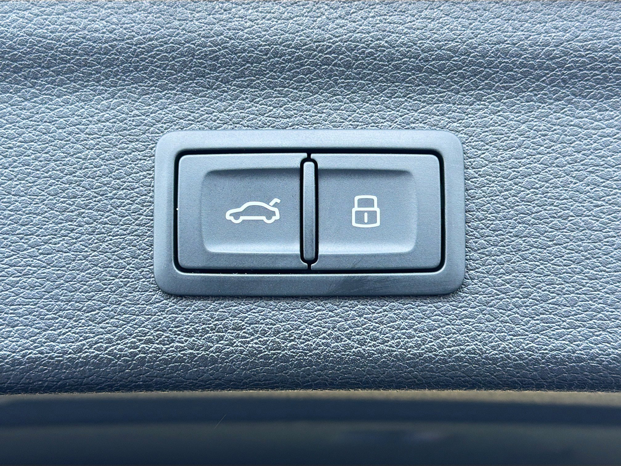 Used 2024 Audi Q3 2.0T Premium Plus image 12