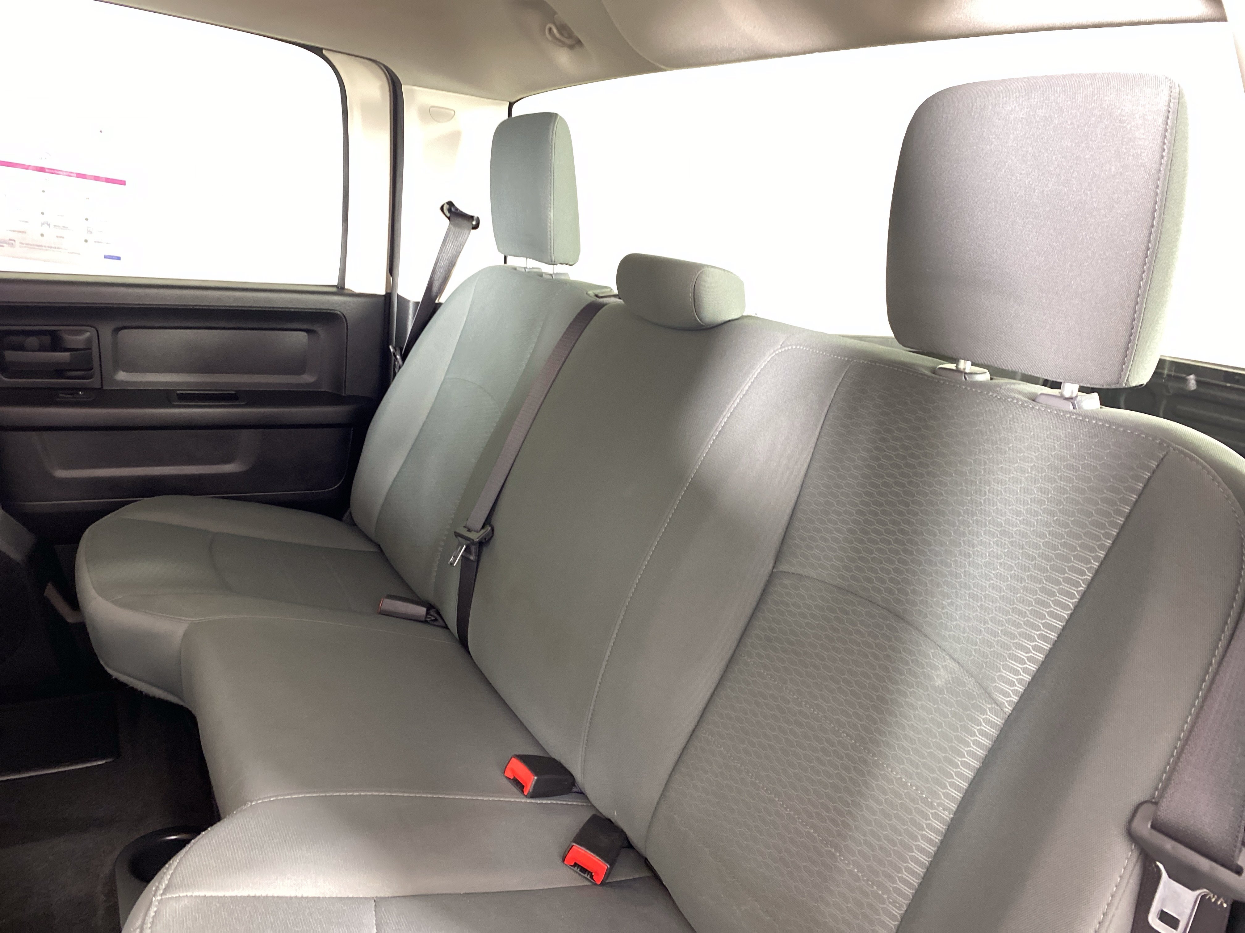 Used 2015 RAM 2500 Tradesman w/ Chrome Appearance Group AWD/4WD image 27