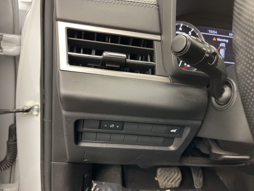 Used 2022 Mitsubishi Outlander SEL image 7