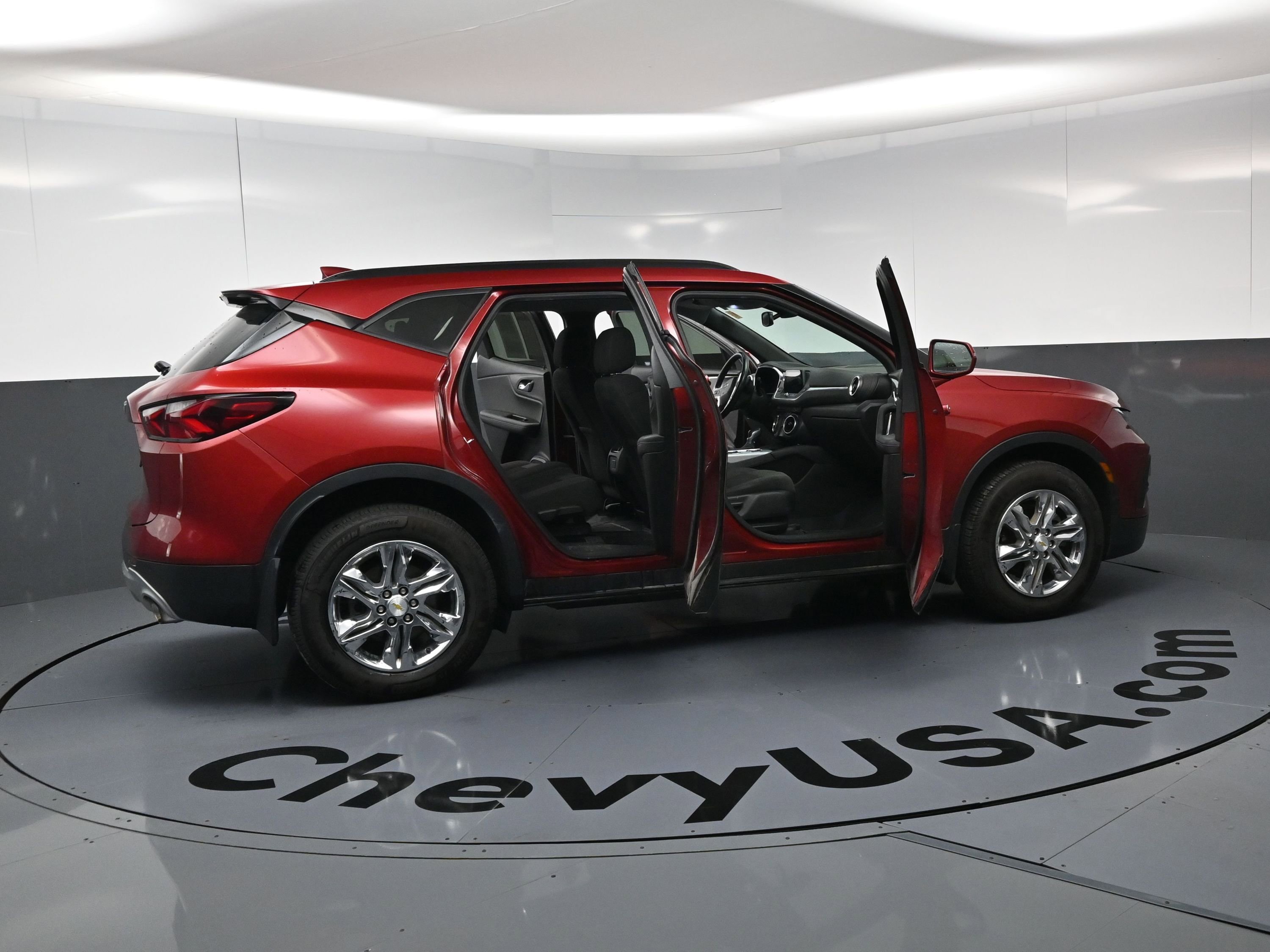 Used 2020 Chevrolet Blazer LT FWD image 16