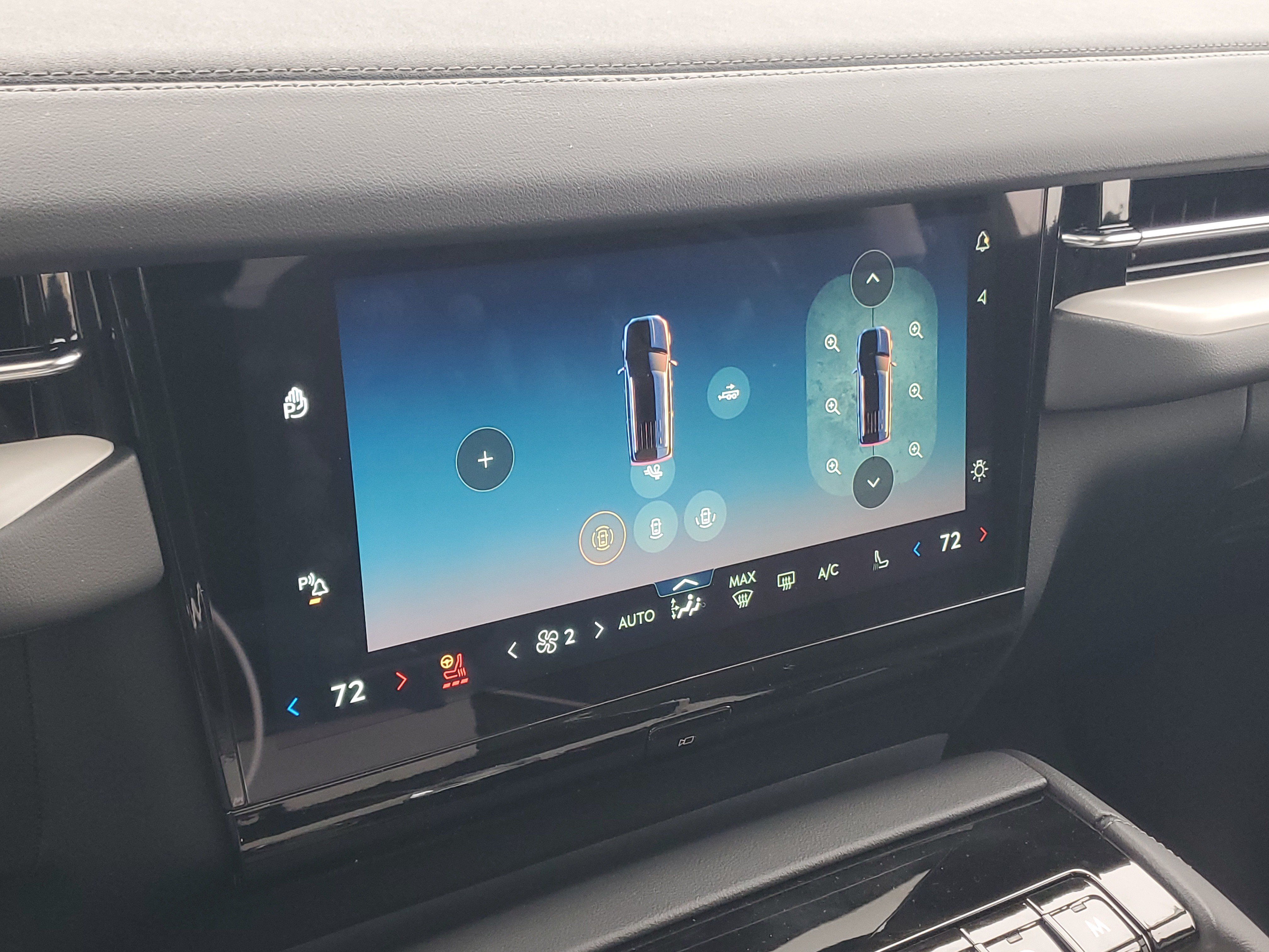 New 2026 Lincoln Navigator Reserve AWD/4WD image 24