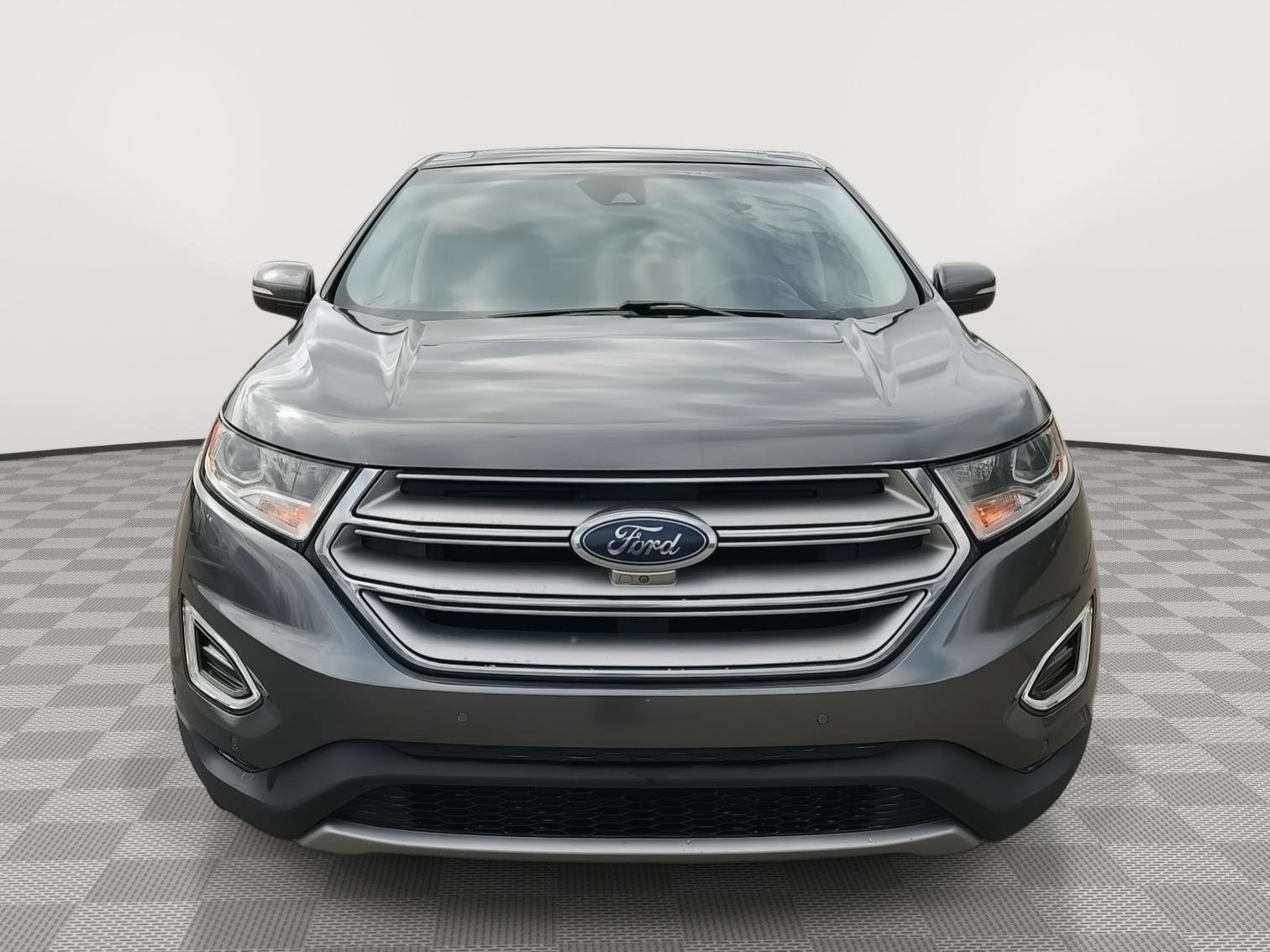 Used 2015 Ford Edge Titanium w/ Equipment Group 302A AWD/4WD image 21