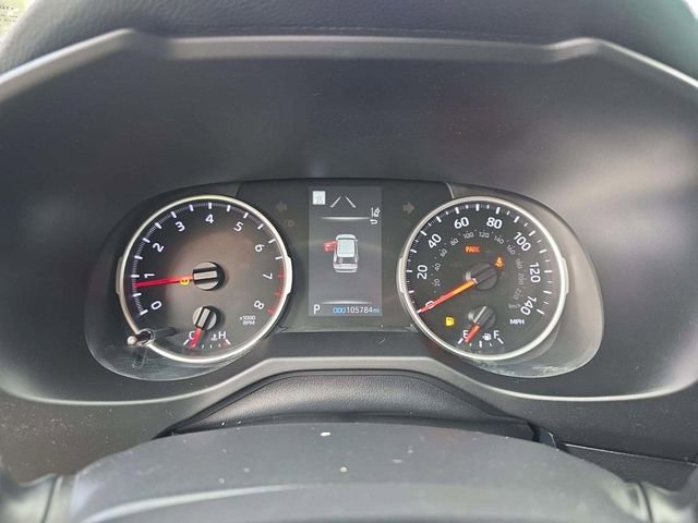 Used 2022 Toyota RAV4 LE image 8