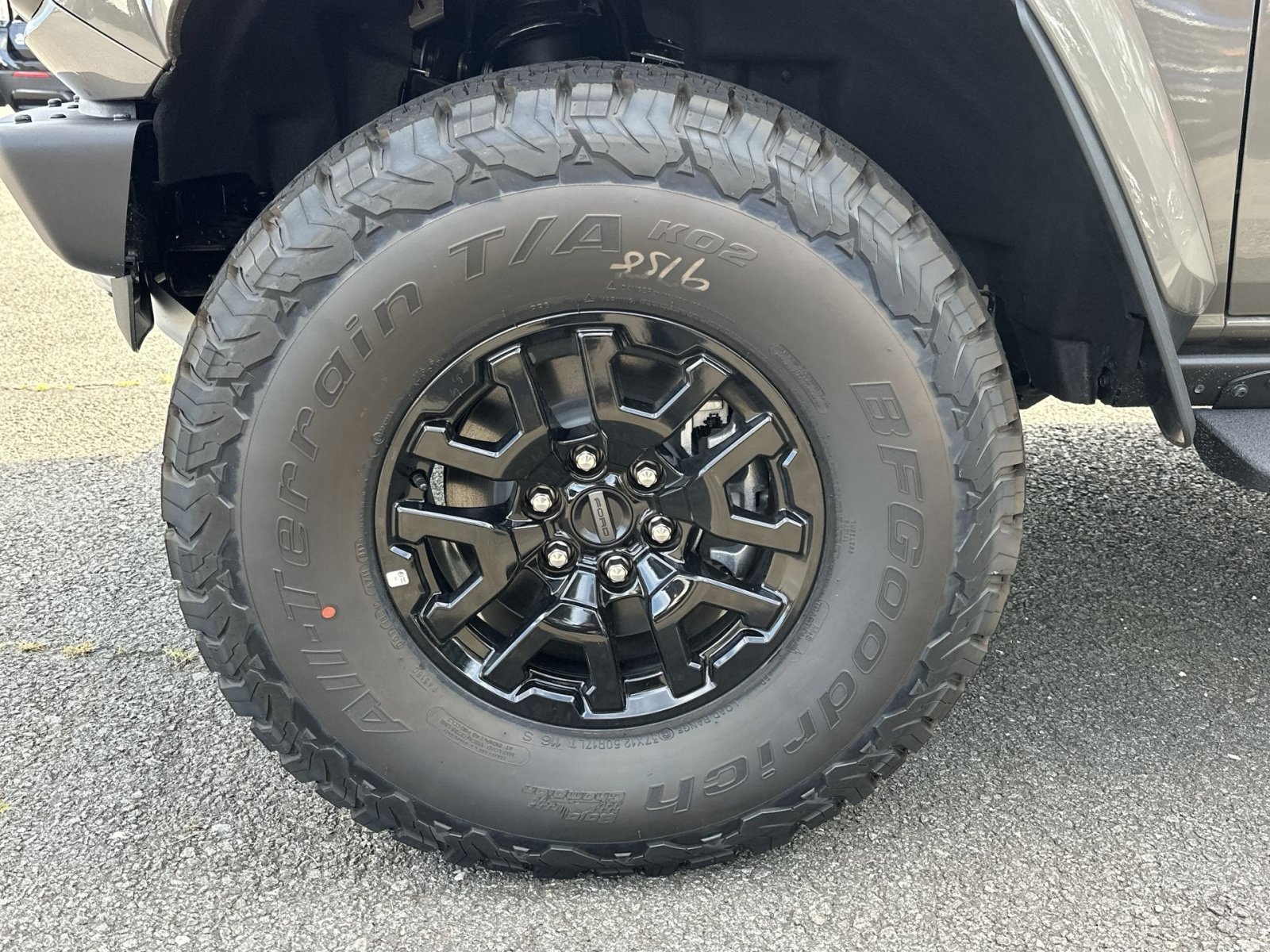 New 2026 Ford Bronco Raptor AWD/4WD image 20