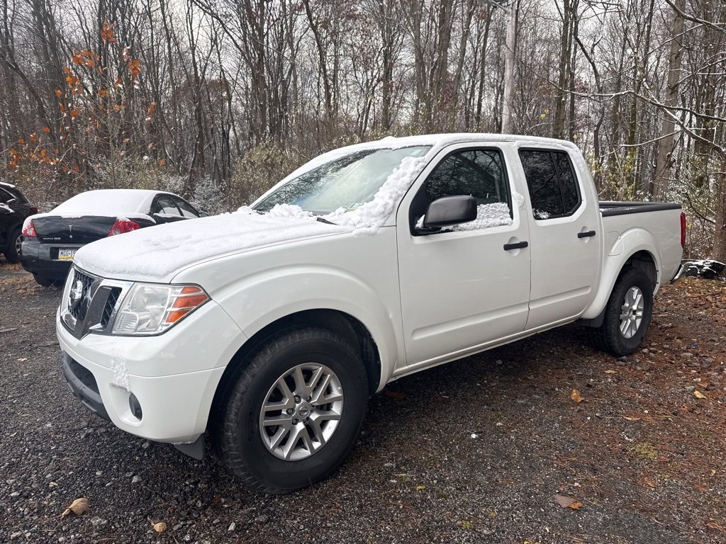 Used 2018 Nissan Frontier SV image 5