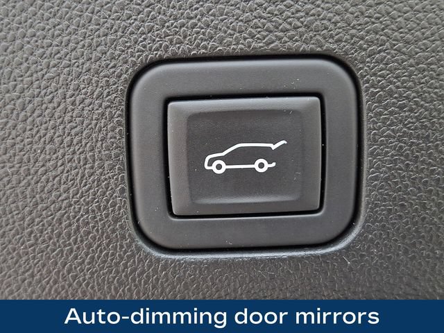 Used 2024 GMC Yukon AT4 w/ AT4 Premium Plus Package AWD/4WD image 35