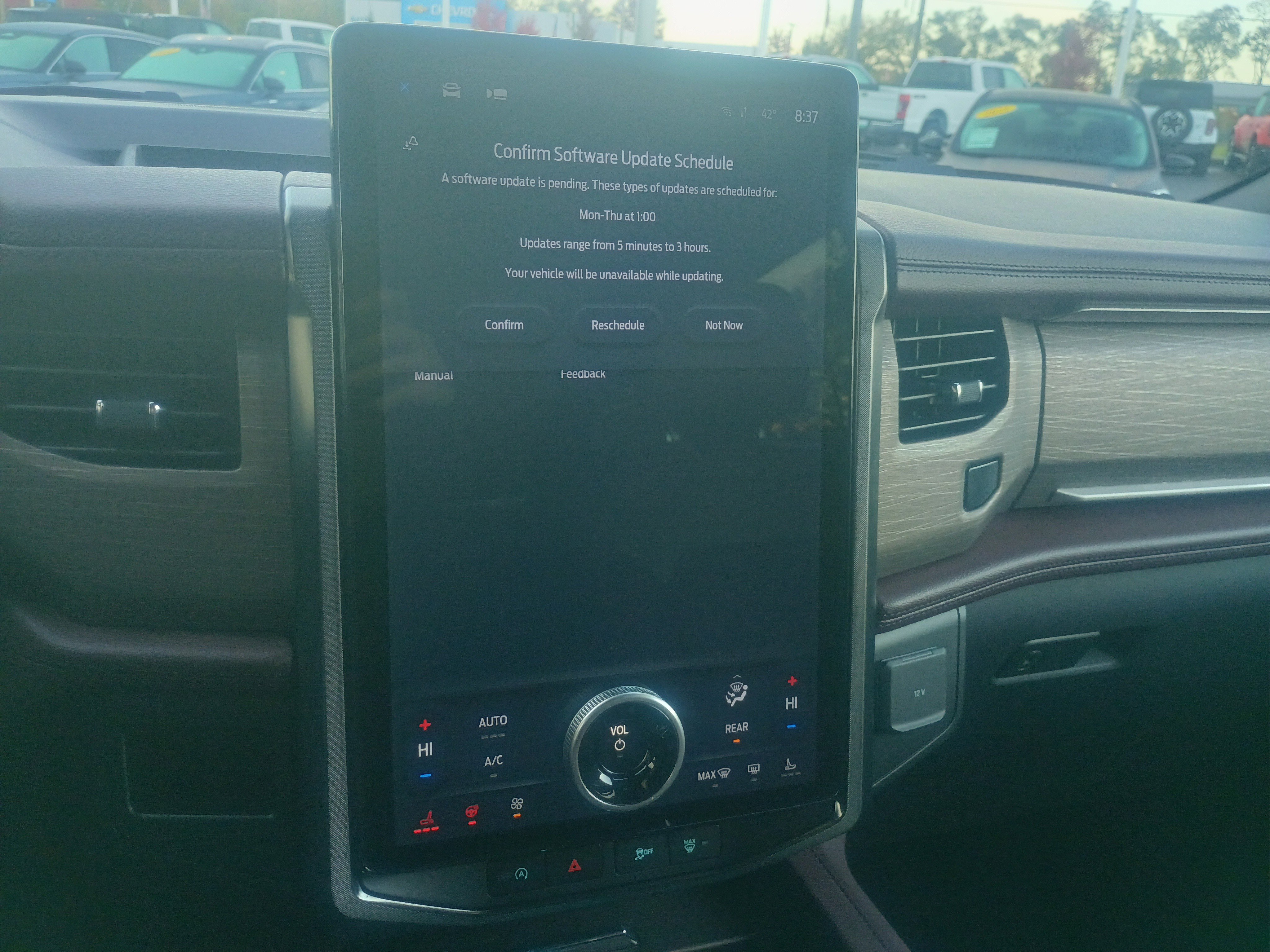 Certified 2024 Ford Expedition Limited image 29