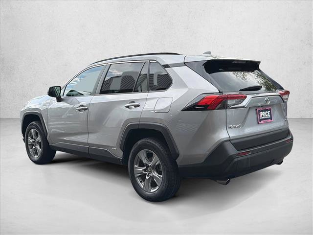 Used 2025 Toyota RAV4 LE AWD/4WD image 7