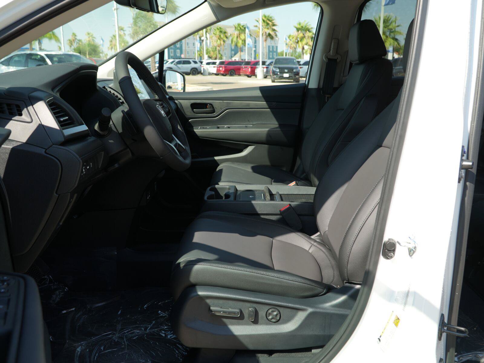 New 2026 Honda Odyssey EX-L image 16
