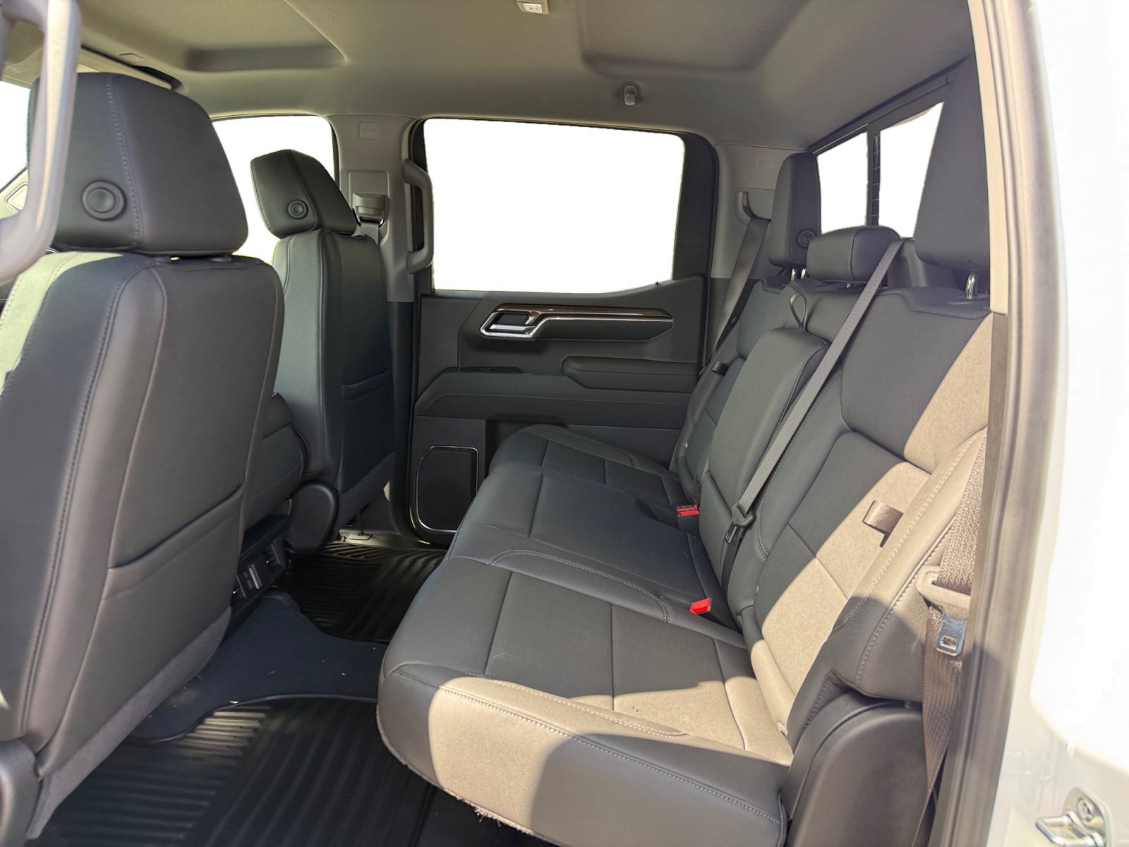 New 2026 Chevrolet Silverado 1500 LT w/ All Star Edition Plus AWD/4WD image 16